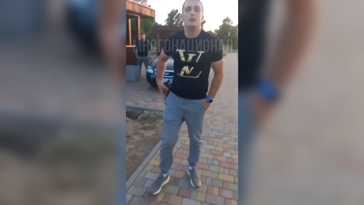 Автор: В. Панченко