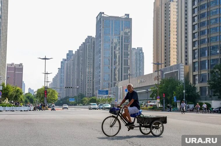 Одно из самых масштабных политических мероприятий Китая в 2025 году проходит в Тяньцзине
Фото: Роман Наумов © URA.RU