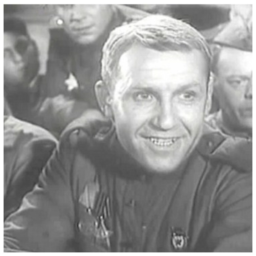 Дебют в к/ф "Сын полка", 1945 год