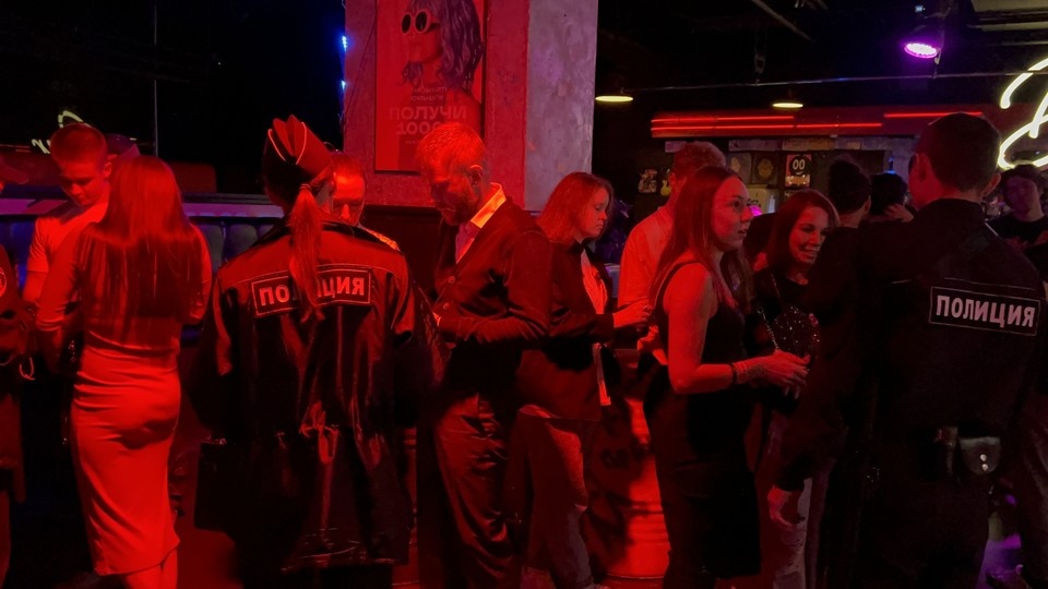    Полиция проверяла ночные клубы 31 августа. Фото: УМВД по Екатеринбургу