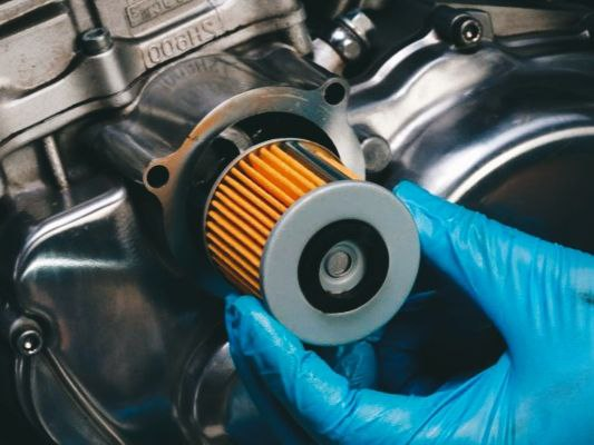 ТО у дилера за 4900 ₽ — реально? Рассказываю, как не переплатить и сохранить гарантию