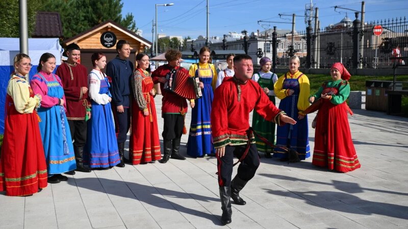     Барнаульцы с размахом отмечают 295-летие Барнаула Дмитрий Лямзин