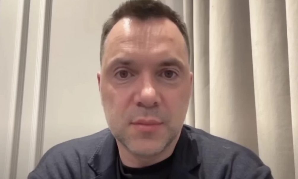    Арестович* считает, что западные страны продолжают бегать по кругу. Фото: соцсети