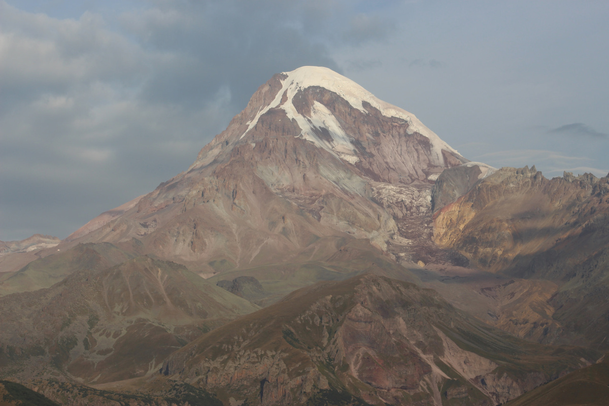 Телевик позволил почти подняться на гору))