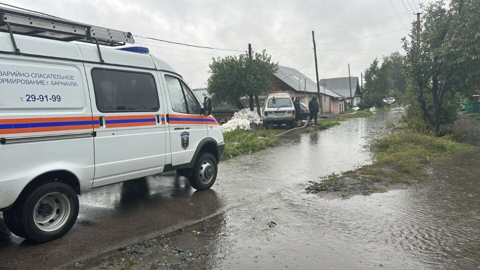    Последствия дождя в Барнауле. Источник: Администрация Барнаула