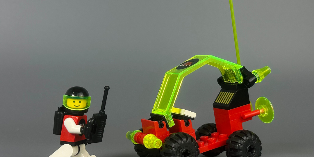 Обзор набора Lego 6833 “Beacon Tracer”