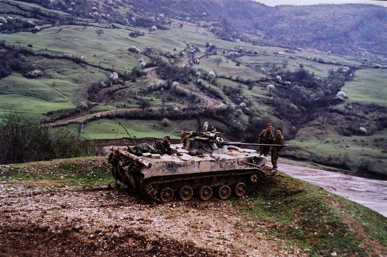 Позиция российских войск на высоте. Вторая чеченская военная кампания