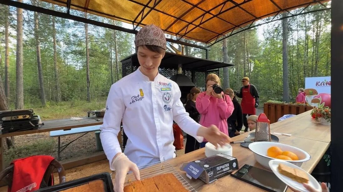 Листайте вправо, чтобы увидеть больше изображений