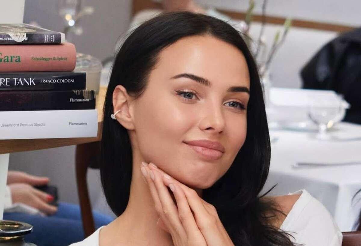     АНАСТАСИЯ РЕШЕТОВА ФОТО: СОЦСЕТИ