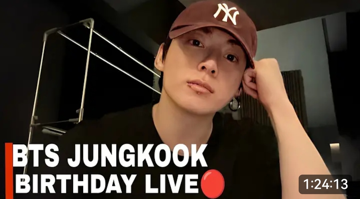 Молодцы поклонники! Порадовали песней в честь именинника! Автора пока радует только сам факт радования песней!