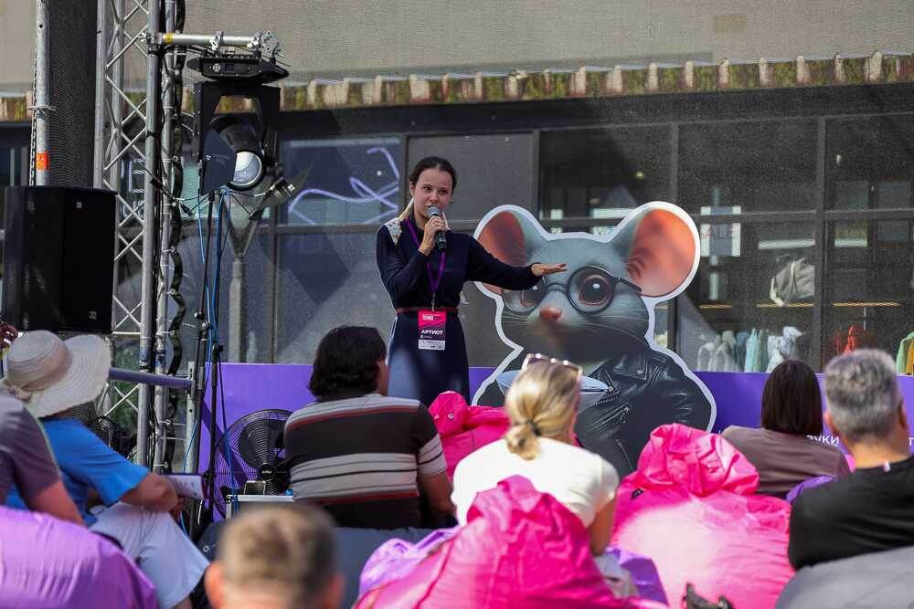 Листайте вправо, чтобы увидеть больше изображений