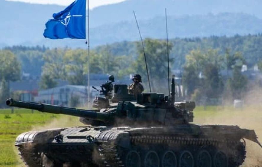    150 тысячная армия НАТО готовит бросок на Калининград. Противник превосходит нас в 10 раз: Антифашисты Прибалтики