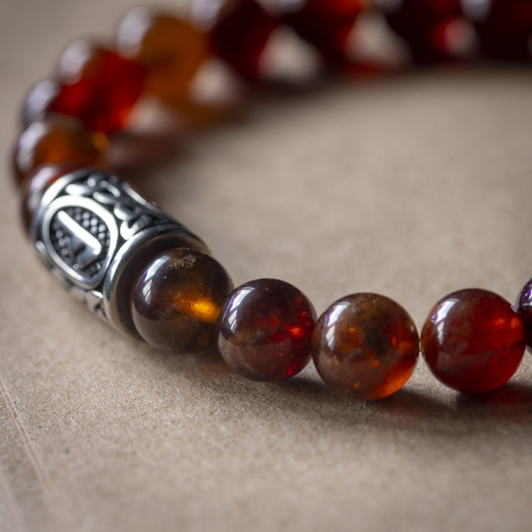 Гранат - камень стихии огня