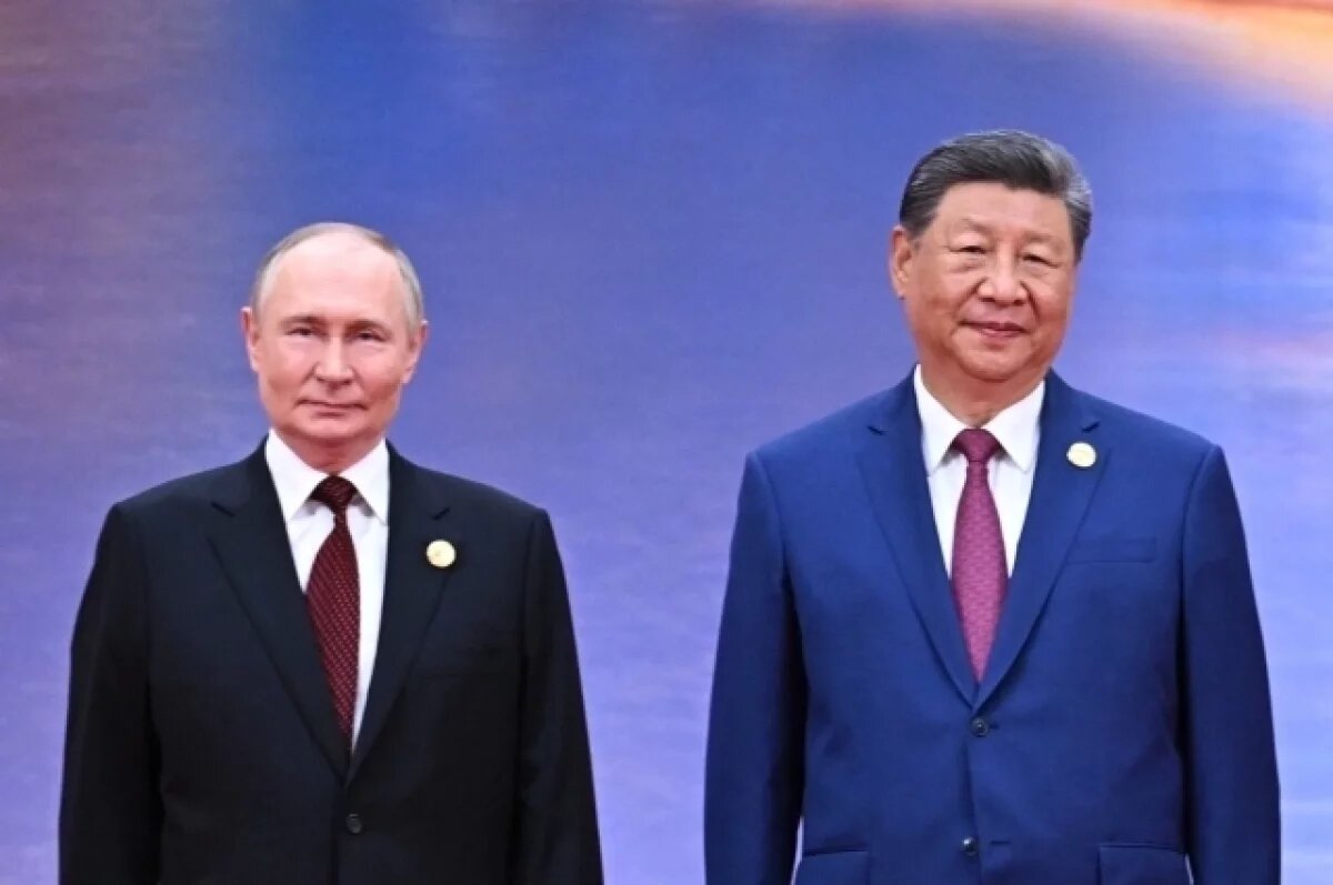    Ушаков: Путин и Си Цзиньпин обсудили российско-американские переговоры