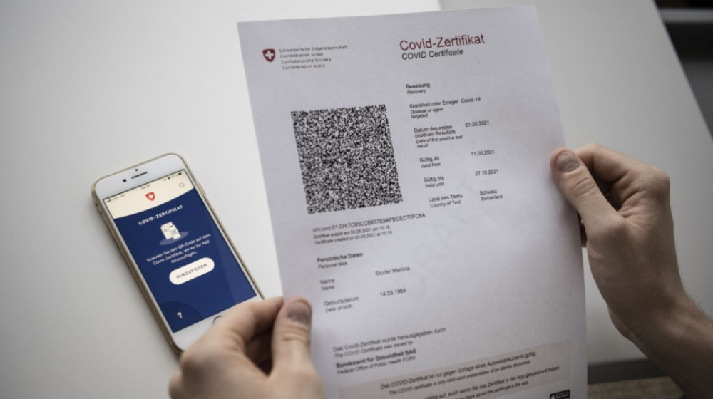    Подделки справок о COVID: Как подростки рискуют здоровьем ради свободы