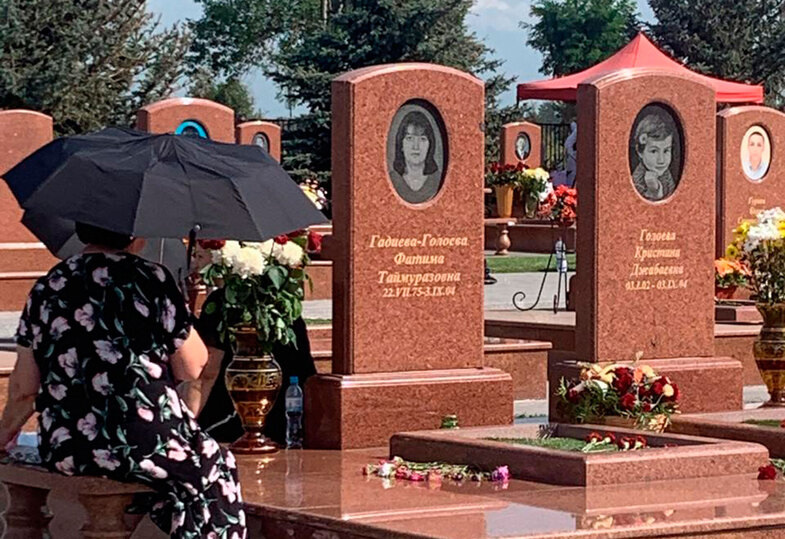     Аллея Ангелов в Беслане. / Екатерина Сажнева