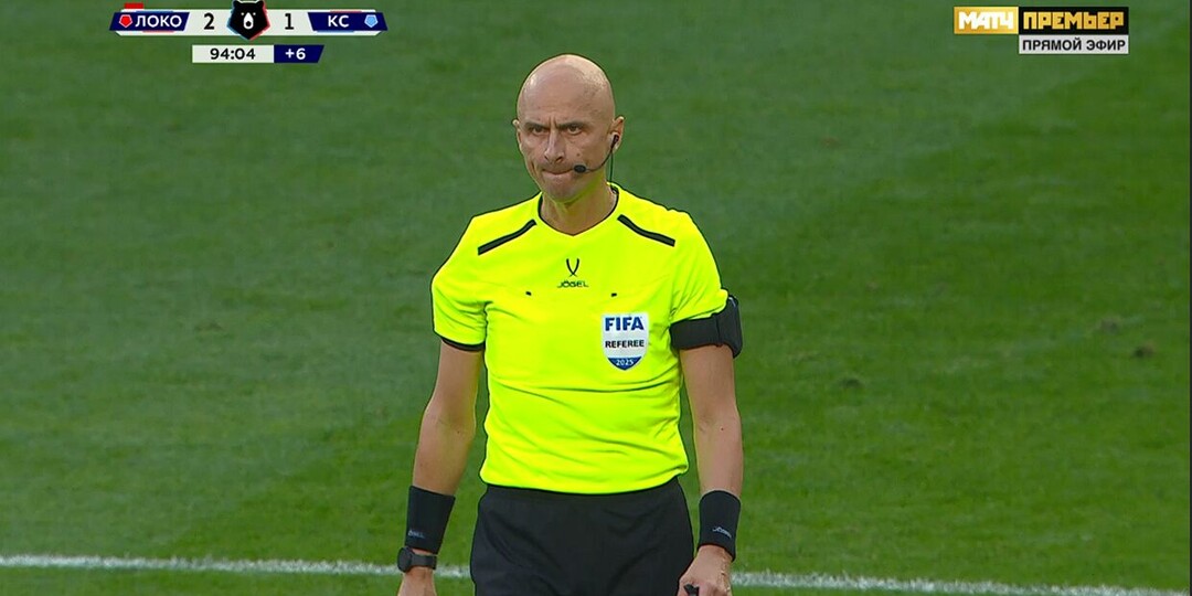 Безумие в концовке матча «Локомотив» – «Крылья Советов». Карасев допустил ошибку задолго до удаления Комличенко