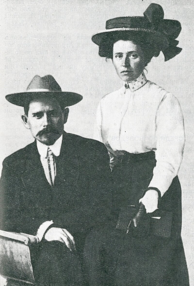    Н. М. и Е. И. Тулайковы в г. Беркли США. 1909 г. Фото: Личный архив/ Семья Тулайковых