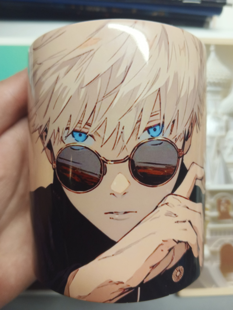 Вид спереди. 