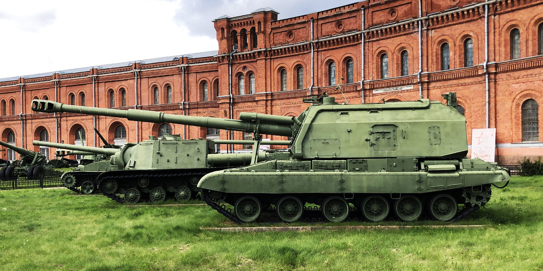 Самоходная гаубица 2С19 "Мста-С". Обзор базовой модификации.