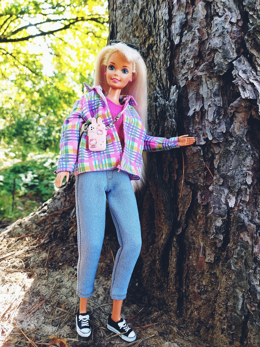 Кукла Barbie In Line Skating 1995 года
