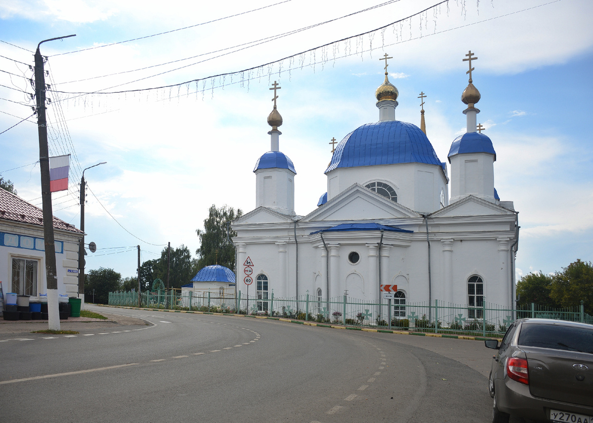 Знаменский храм в Ардатове