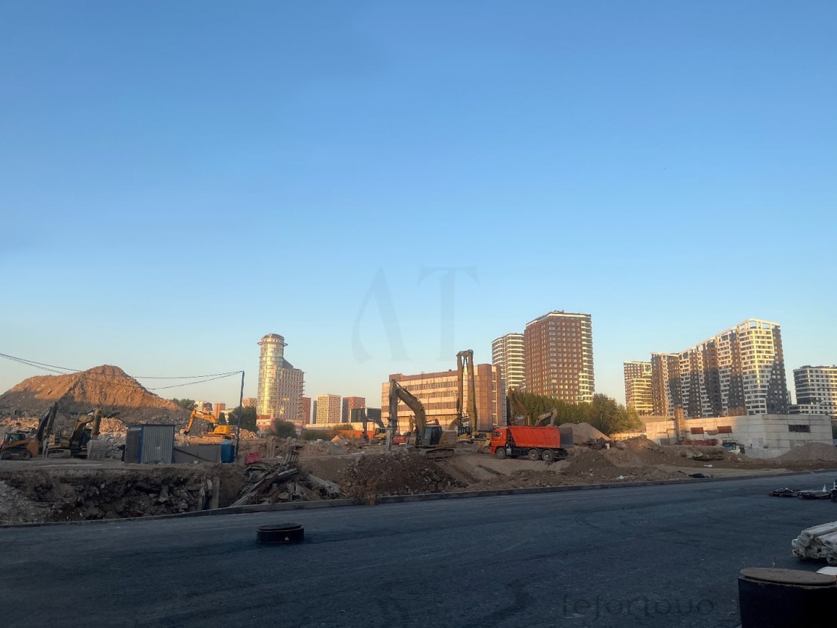 Территория бывшего завода «Серп и Молот»