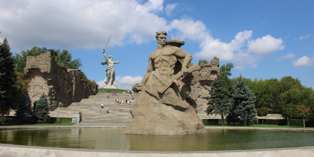 Мамаев курган в Волгограде: история мемориала и маршрут осмотра