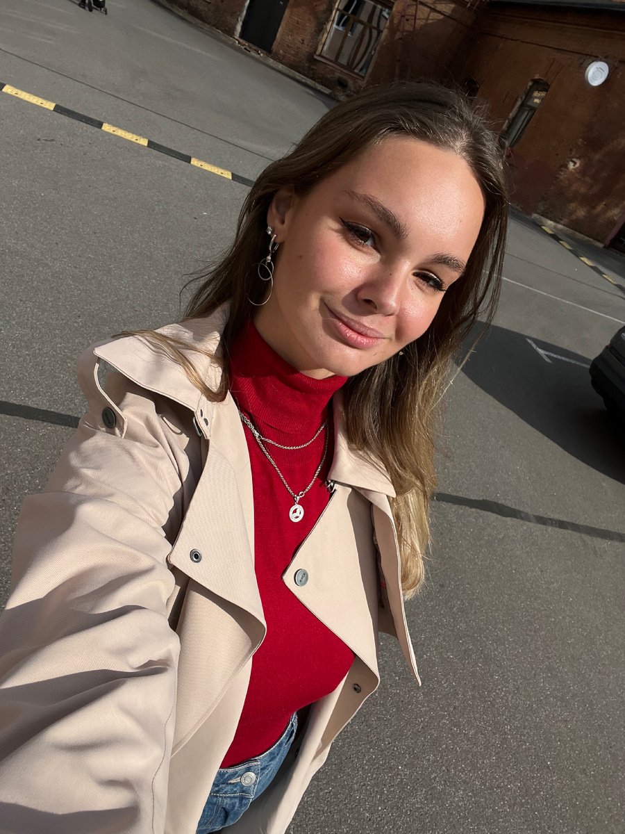 Добро пожаловать на мой канал! Меня зовут Юля, я делюсь классными местами Петербурга и области и нашими путешествиями по России