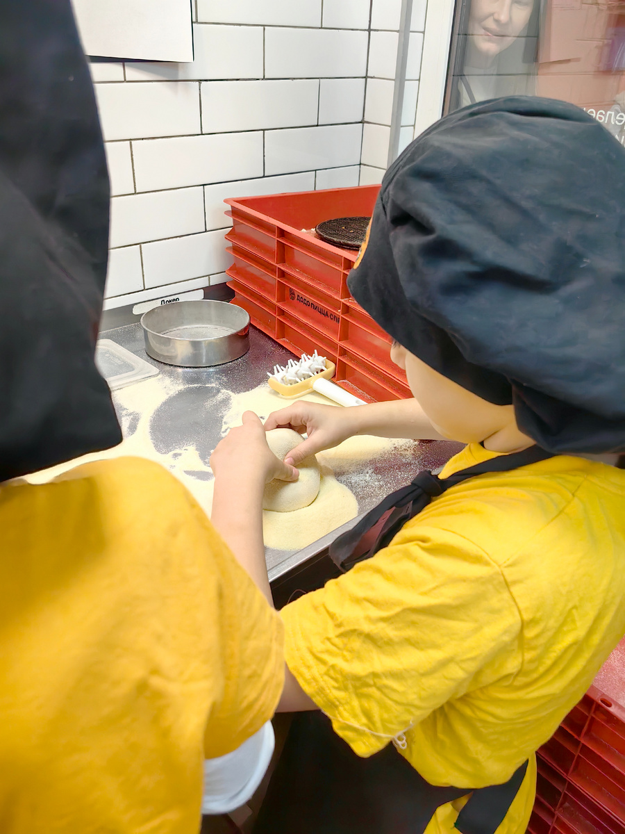 Мастер-класс в Додо Пицца для детей