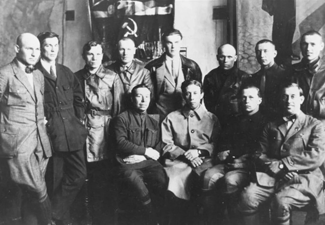 Участники перелета Москва-Пекин и их сопровождающие