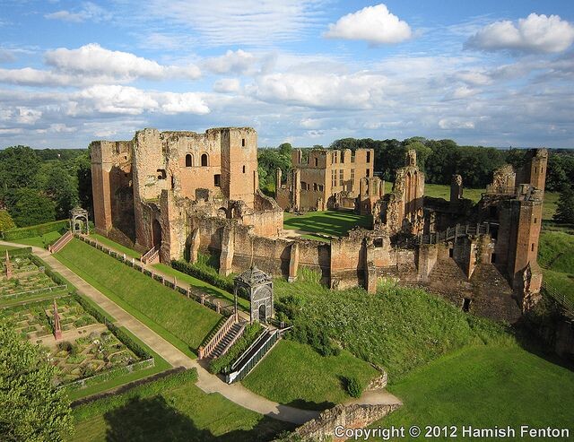 Замок Кенилворт. Англия. Иллюстрация из открытых источников