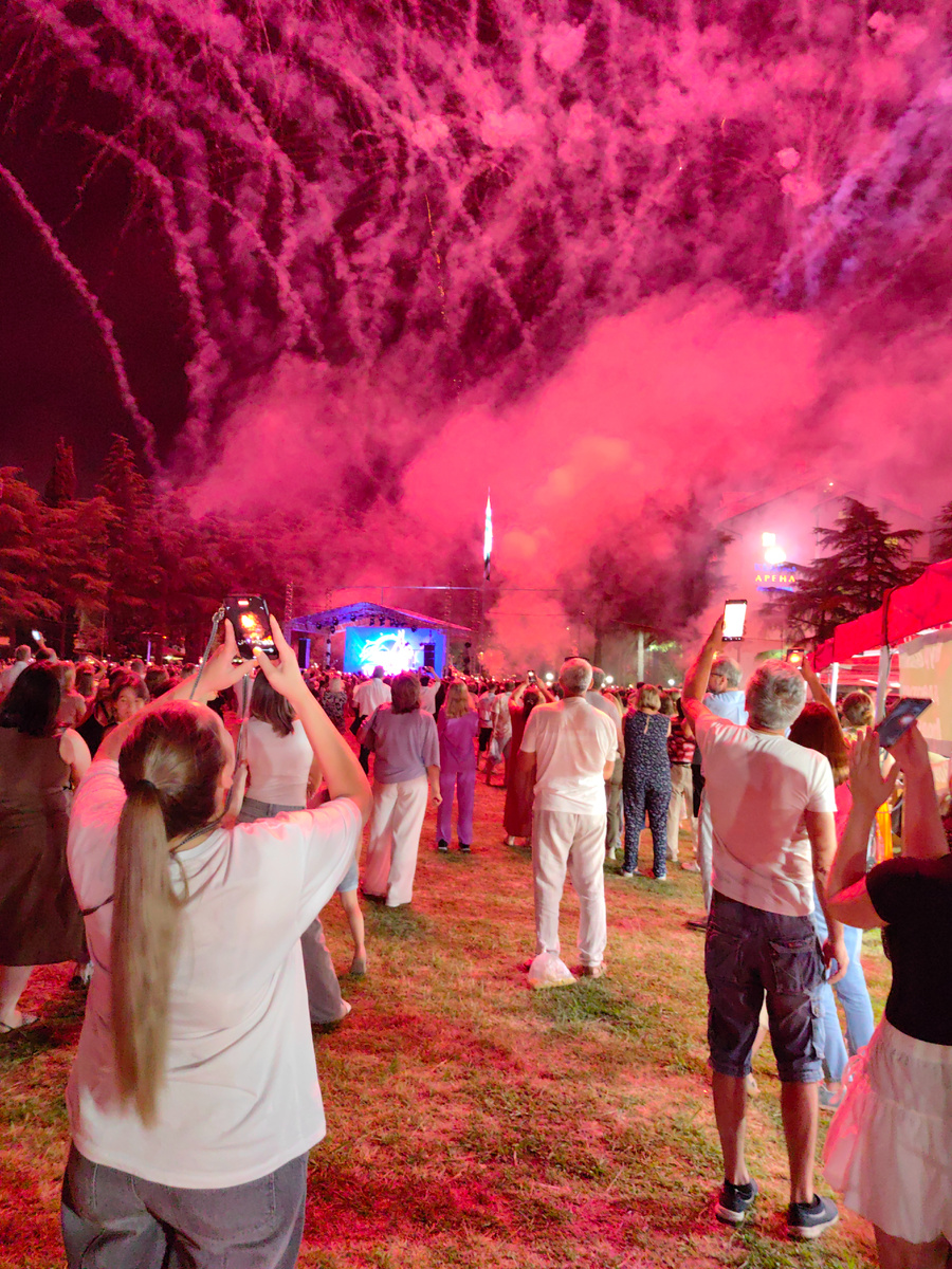 Салют в честь дня города Пицунда 25.07.