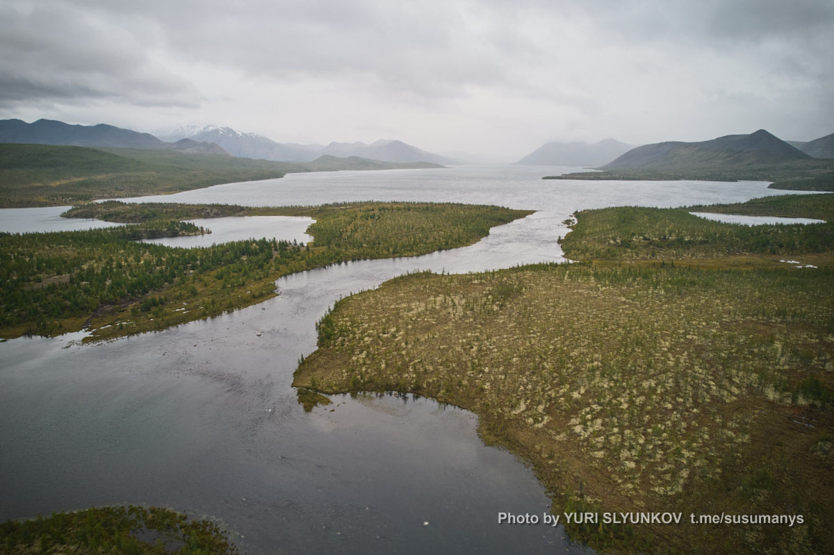 Озро Малык и из него вытекает Малыксиен. Колыма. Сусуманский район