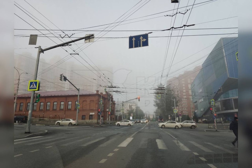    Видимость на дорогах из-за тумана ухудшилась ЧИТАТЕЛЬ "КП"