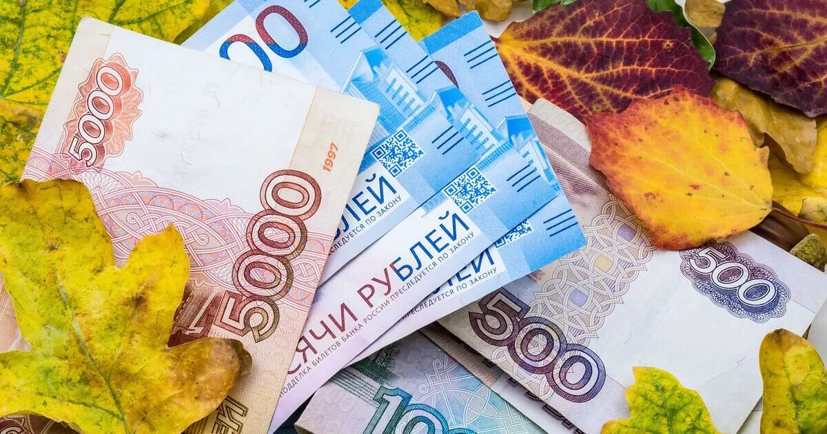 С любовью к каждому . Наташа Эльберг- более 24 лет непрерывно практикующий кризисный психолог, энергопсихолог , автор книг -бестселлеров , автор методики ментальной трансформации и коррекции любых жизненных ситуаций с помощью специальных энергопрактик. Автор - мастер энергетического таро.