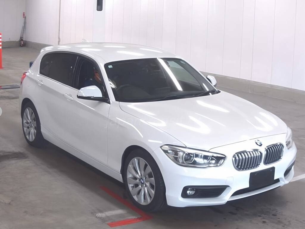 BMW 1 Series. Источник: скриншот из Телеграмм канала "Япония Транзит"