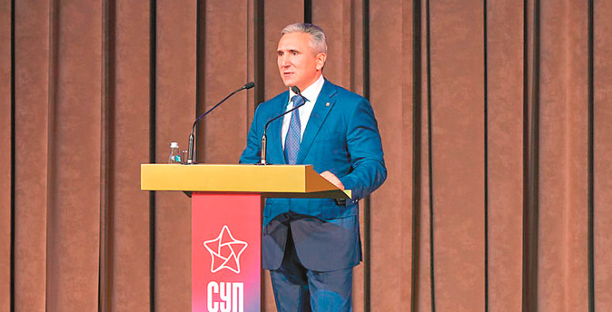 Уникальность предпринимательского мышления — способность видеть в трудностях точки роста и брать ответственность на себя. При этом все больше людей осознанно идут в профессию предпринимателя и стремятся получить качественное образование, считает Александр Моор