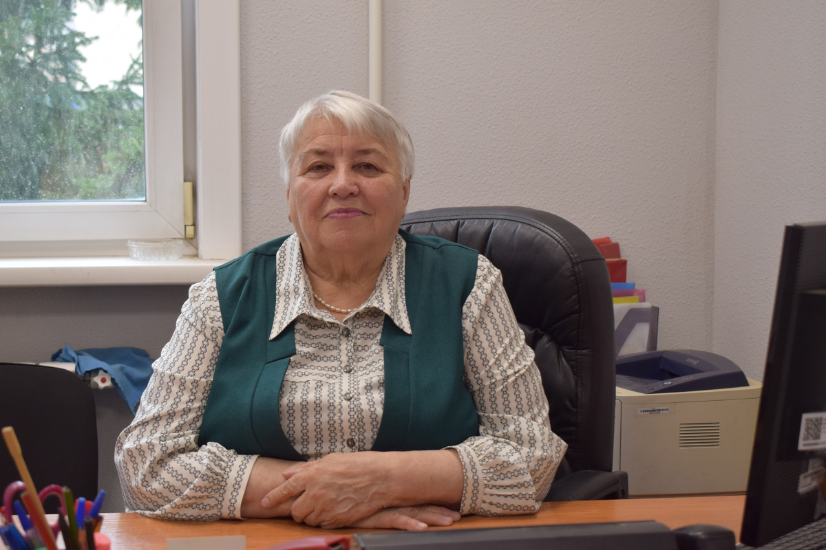 Валентина Иосифовна совсем не ощущает своего возраста. Умна, добра, помогает другим