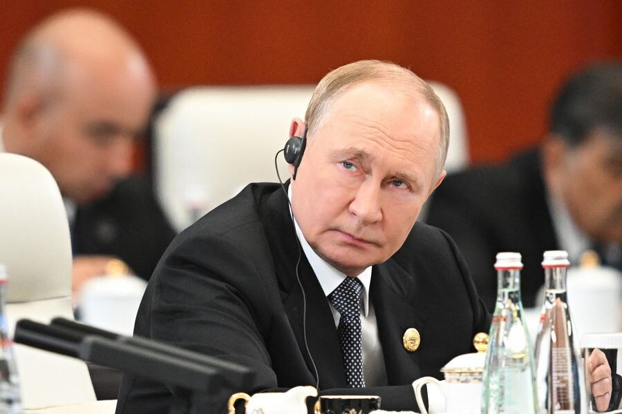    Владимир Путин во время заседания Совета глав государств — членов ШОС / Источник: © Сергей Бобылев/POOL/ТАСС