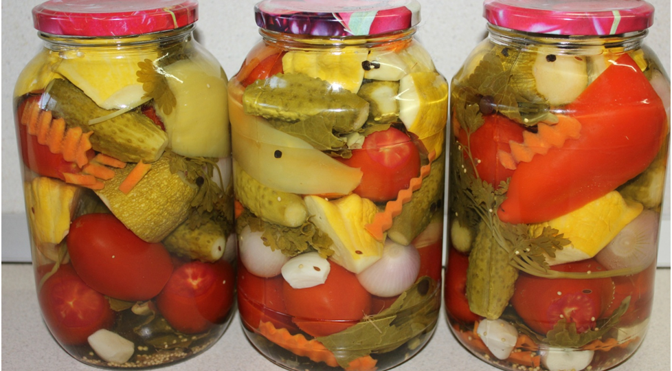 Маринованные овощи на зиму (ассорти).