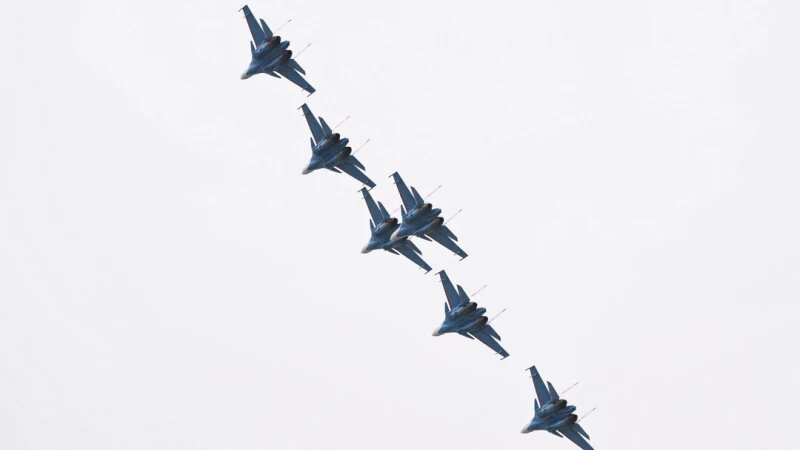     Грандиозное шоу «Русских витязей» и восхищенные барнаульцы Дмитрий Лямзин