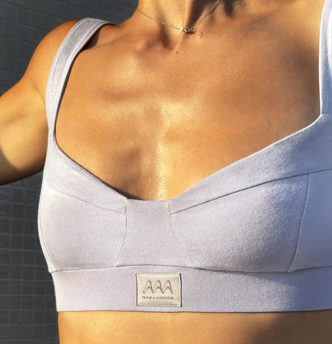 Топы без косточек с двухслойным пошивом