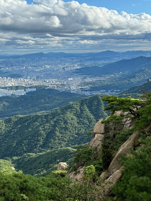 Гора Тобонсан в Сеуле