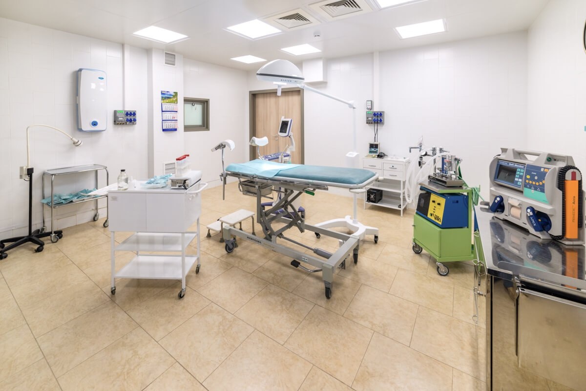 Клиника МАМА. Операционная