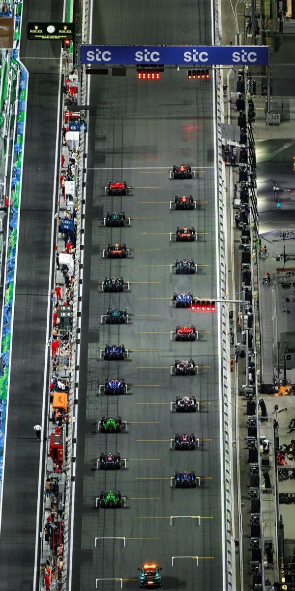 Так выглядит стартовая решётка Гран-при