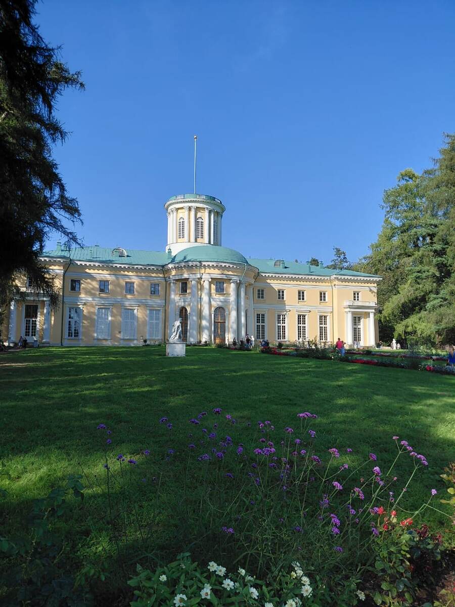 главный усадебный дом. фото автора