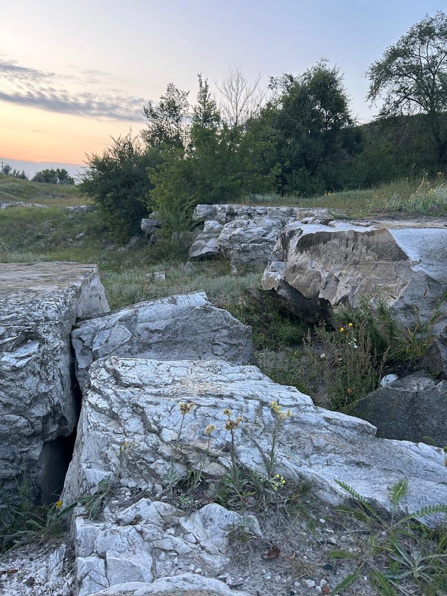  До сих идут споры о происхождениии этих удивительных каменй