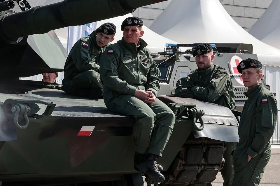    DGP: Польша может остаться без топлива в случае военного конфликта GLOBAL LOOK PRESS