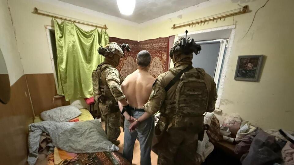     Кадры задержания подозреваемого в убийстве Парубия t.me/Национальная полиция Украины